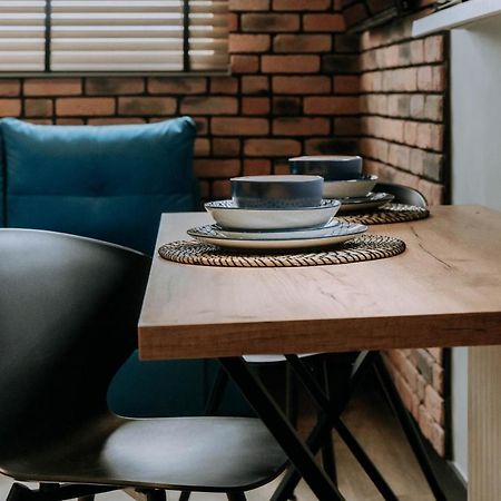 Apartamento Mini Loft Na Dachu Szczecin Exterior foto
